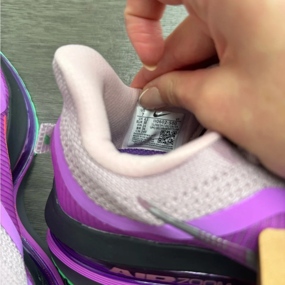 Women's Nike Pegasus Premium - Picture 4 of 6